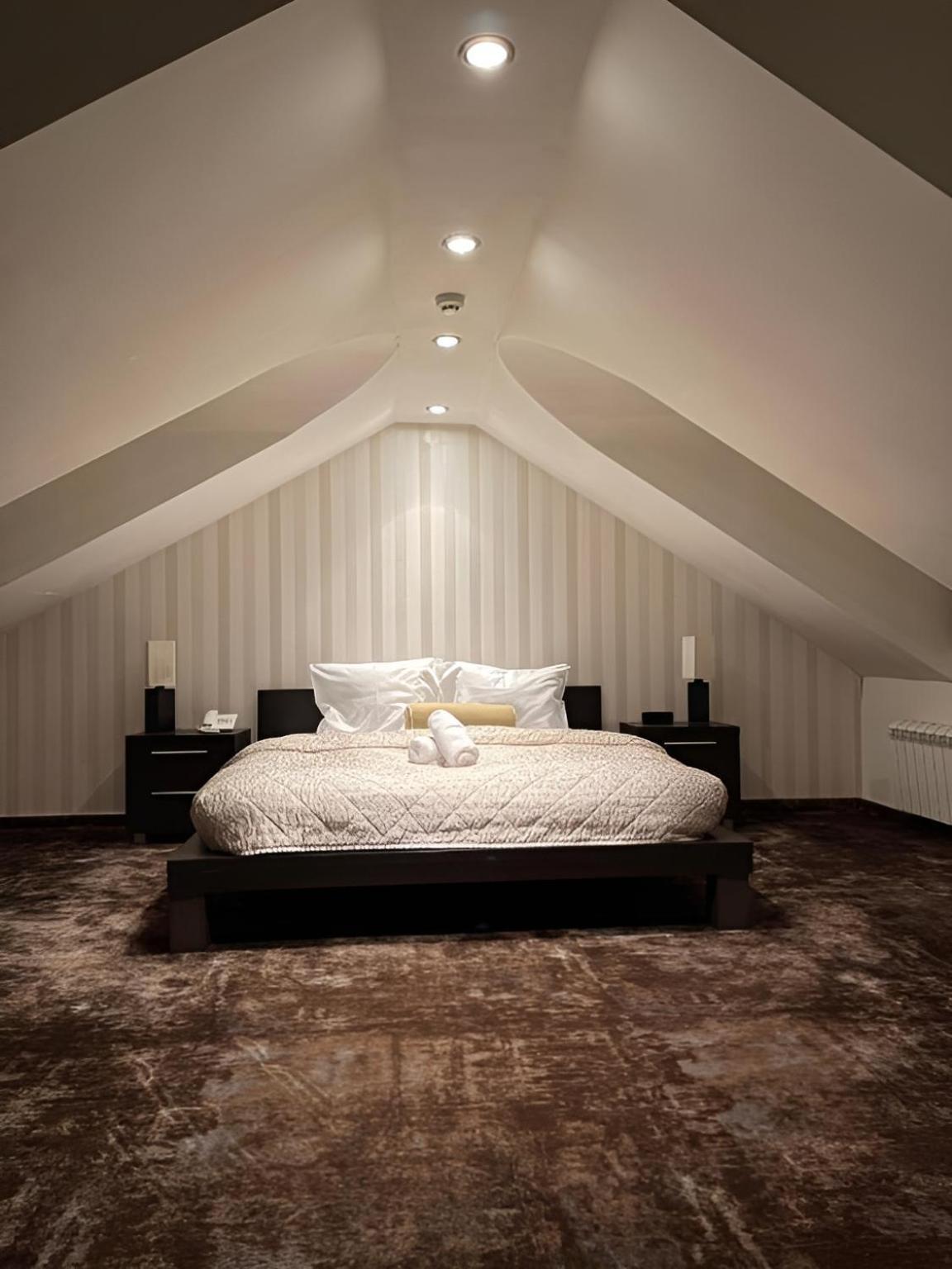 Guest House Panorama Aqualux With Free Parking Novi Sad Ngoại thất bức ảnh