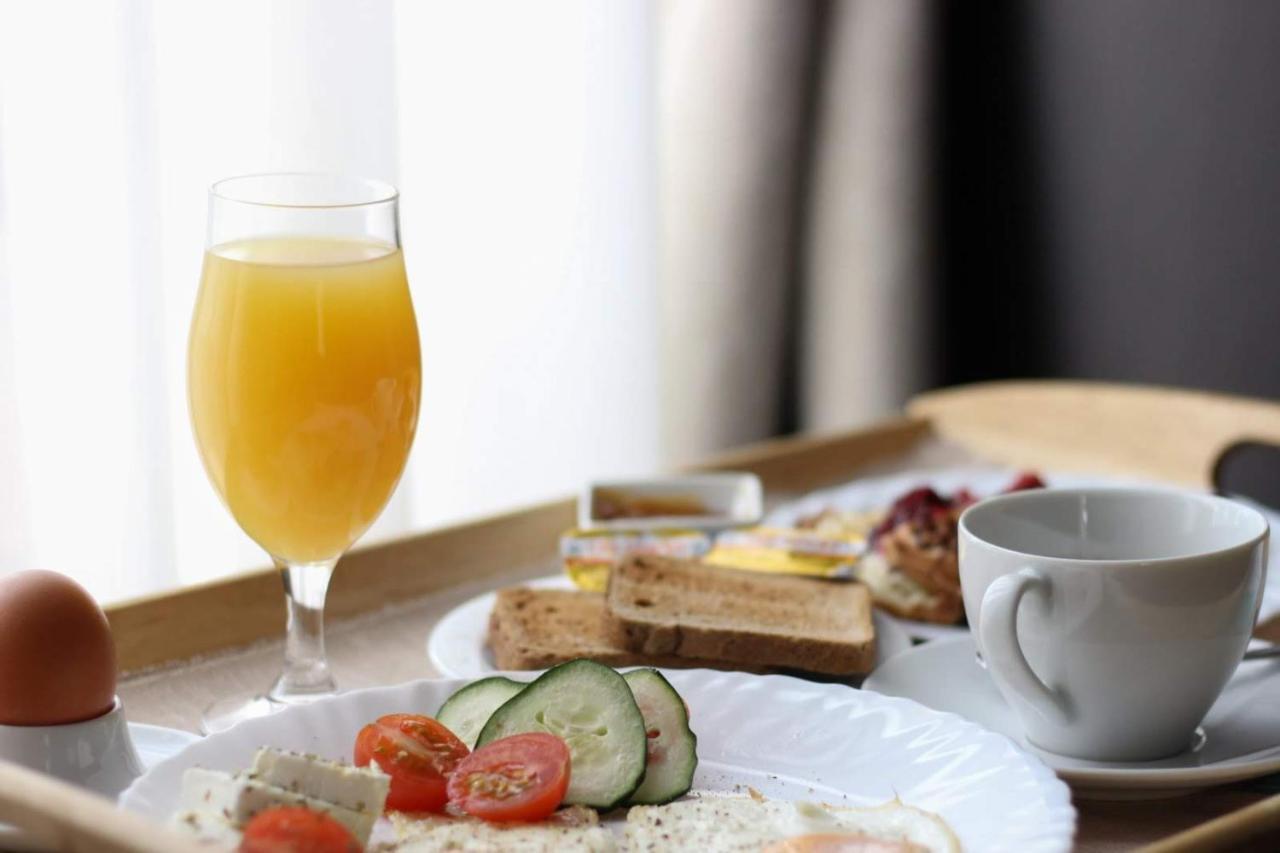 Guest House Panorama Aqualux With Free Parking Novi Sad Ngoại thất bức ảnh